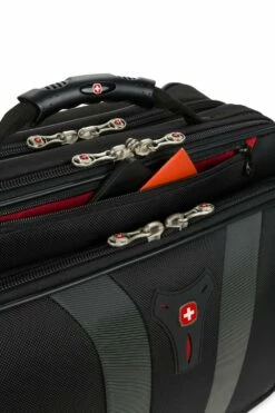 SWISSGEAR WENGER Granada Wheeled Business Case - Black -US Suitcase Sales 2024 27011140 09