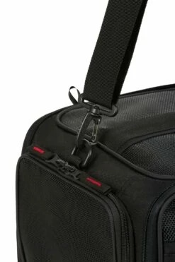 SWISSGEAR 3323 Carry-On Pet Carrier -US Suitcase Sales 2024 3323201583 06