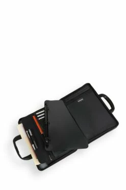 SWISSGEAR WENGER Proxy Zippered Laptop Presentation Padfolio - Black