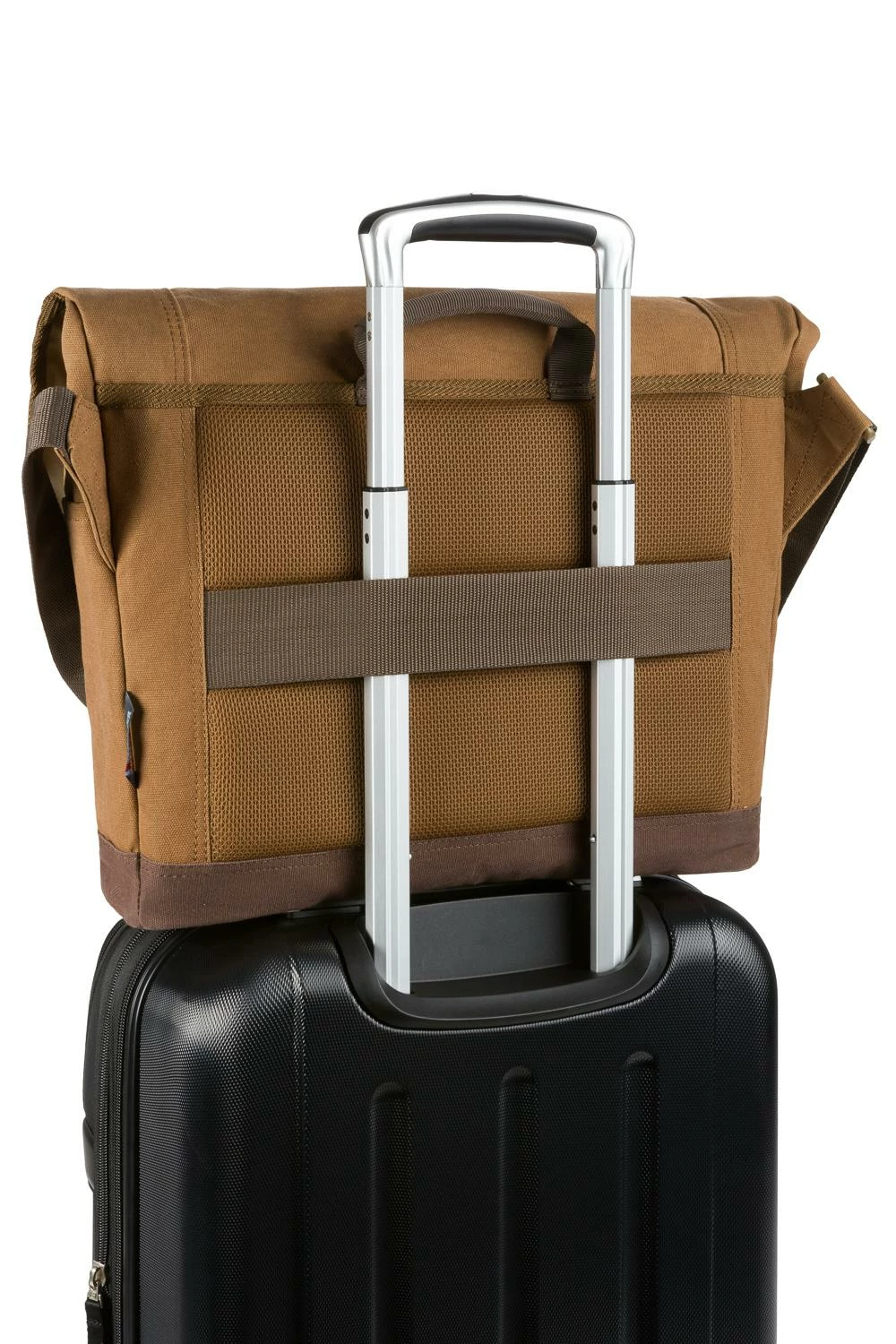 SWISSGEAR WENGER Corfe 16 Inch Messenger Bag - Camel 5 SWISSGEAR WENGER Corfe 16 Inch Messenger Bag - Camel - Image 3