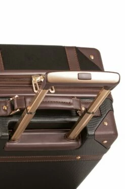 SWISSGEAR 7739 19" Expandable Trunk Carry On Spinner Luggage -US Suitcase Sales 2024 7739 19in trunk blk top 1