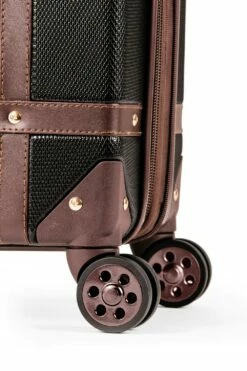 SWISSGEAR 7739 19" Expandable Trunk Carry On Spinner Luggage -US Suitcase Sales 2024 7739 19in trunk blk wheels 1