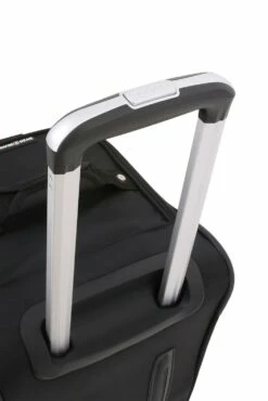 SWISSGEAR 7895 22.5" Wheeled Duffel Bag - Black